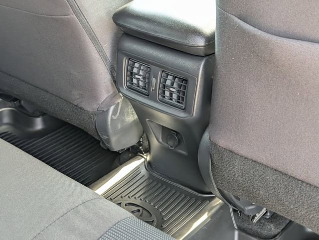 Used 2023 Toyota RAV4 LE FWD image 28