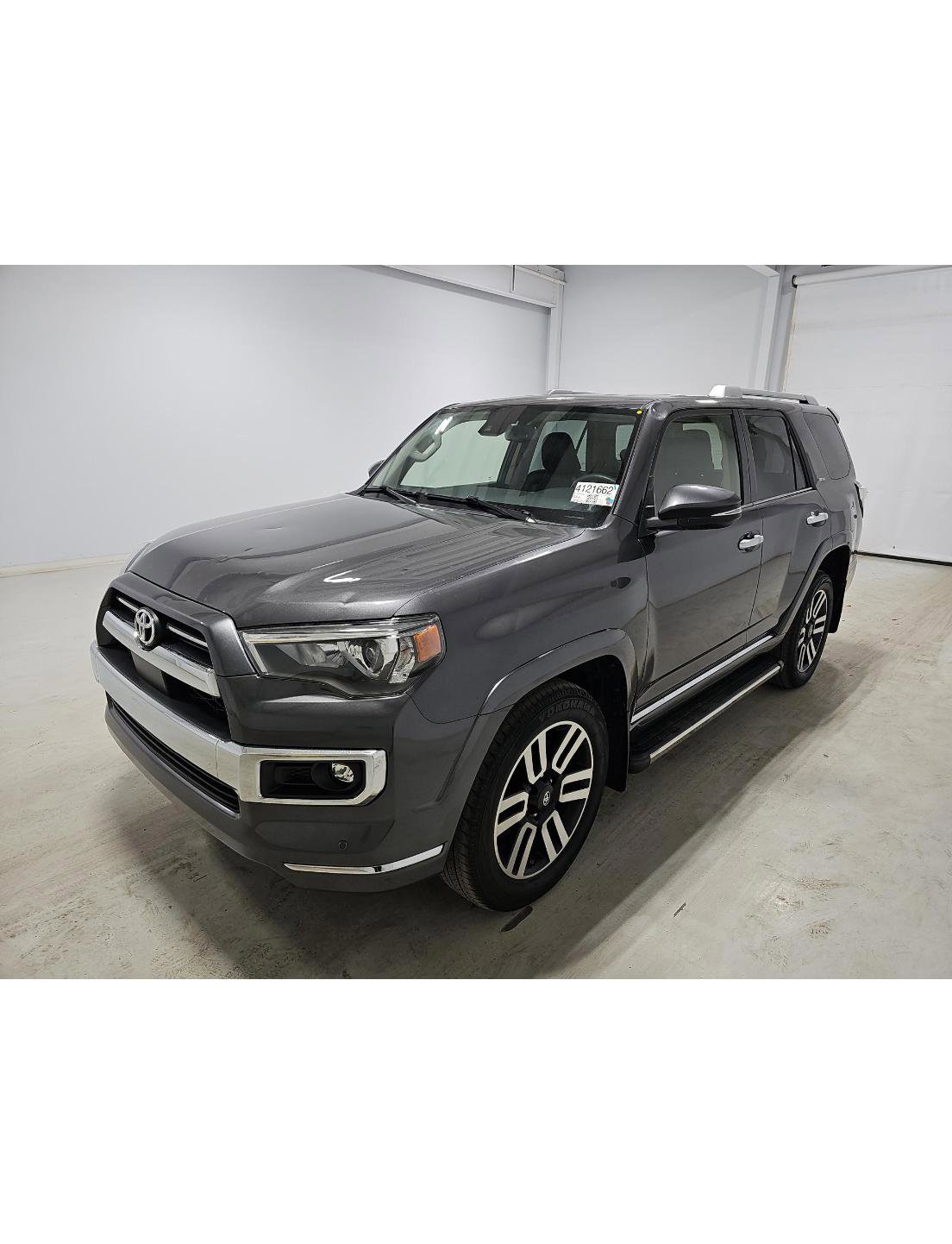 Used 2021 Toyota 4Runner Limited AWD/4WD image 2