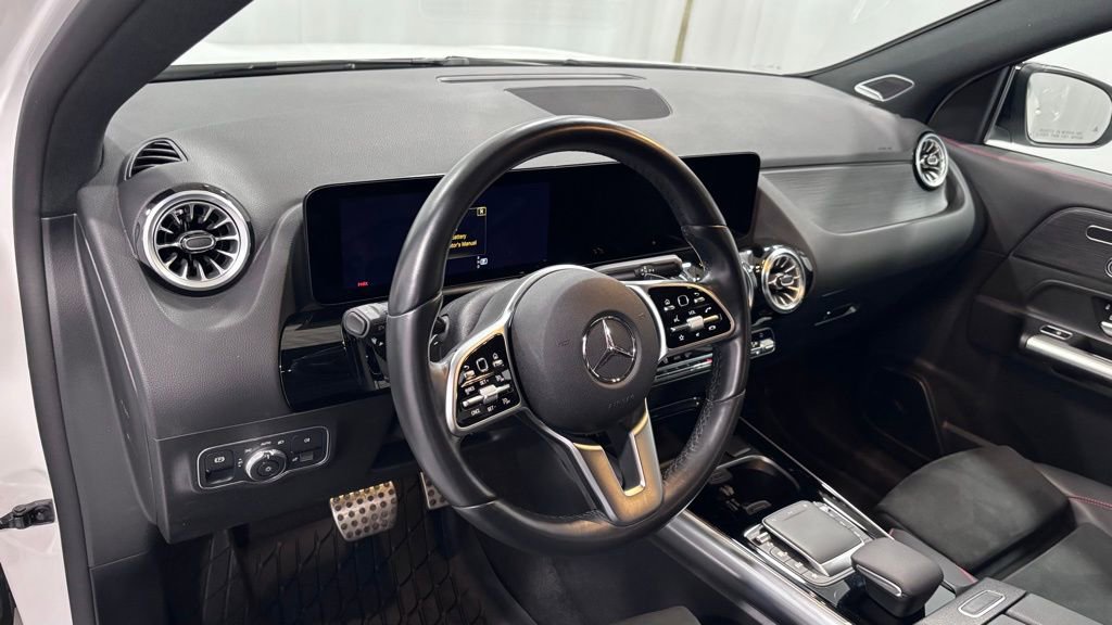 Certified 2022 Mercedes-Benz GLA 250 4MATIC image 10