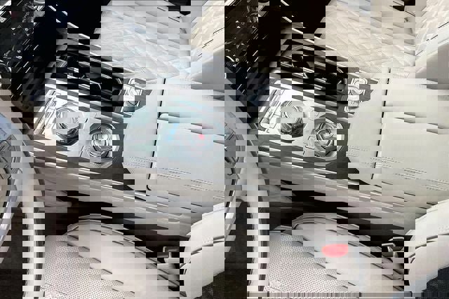 Used 2023 Genesis GV80 3.5T w/ Prestige Matte Package image 16