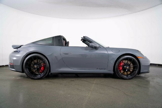 Used 2026 Porsche 911 Targa 4 GTS AWD/4WD image 9