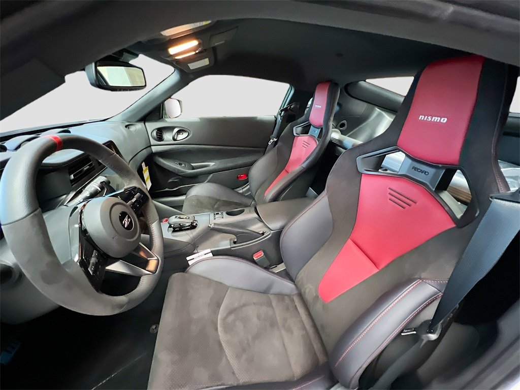 New 2025 Nissan Z NISMO w/ Floor Mat Package image 19