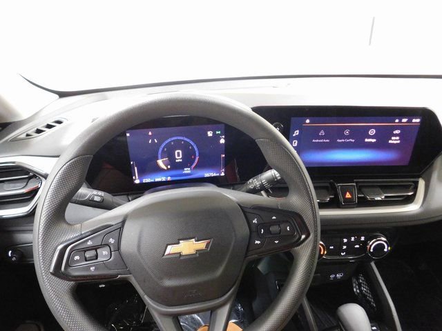 Used 2025 Chevrolet TrailBlazer LT image 7