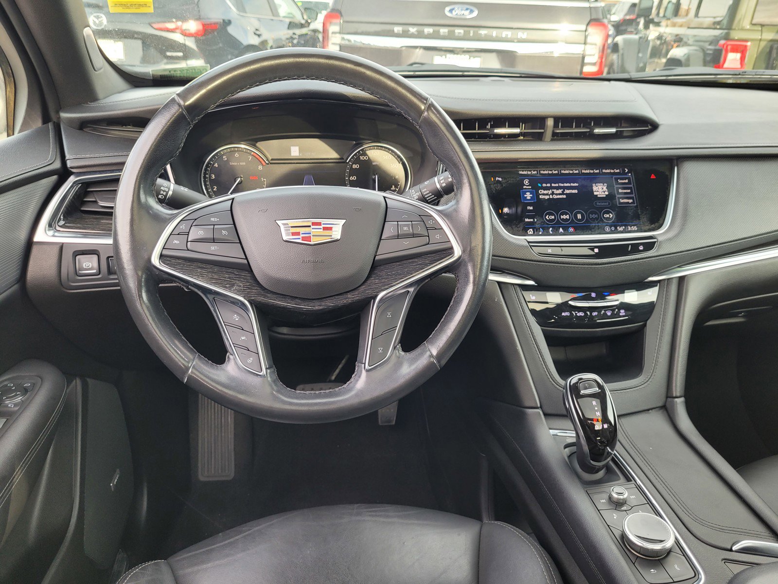 Used 2021 Cadillac XT5 Premium Luxury image 18