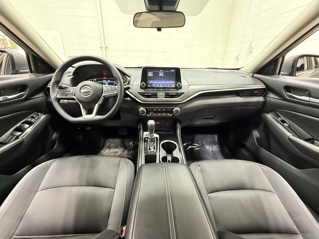 Used 2023 Nissan Altima 2.5 SV image 22