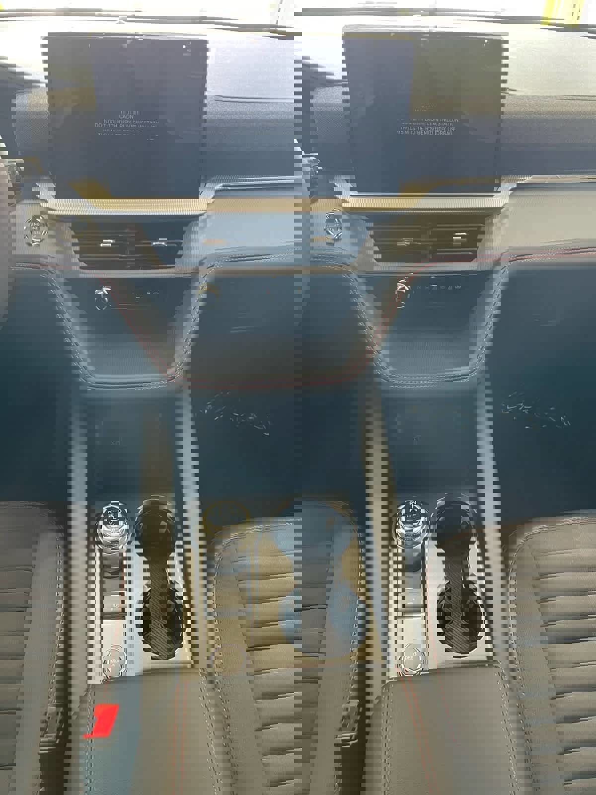 New 2026 Ford Explorer ST-Line w/ ST-Line Street Pack image 12