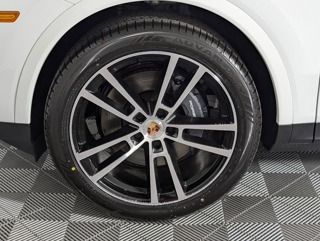 New 2026 Porsche Cayenne image 11
