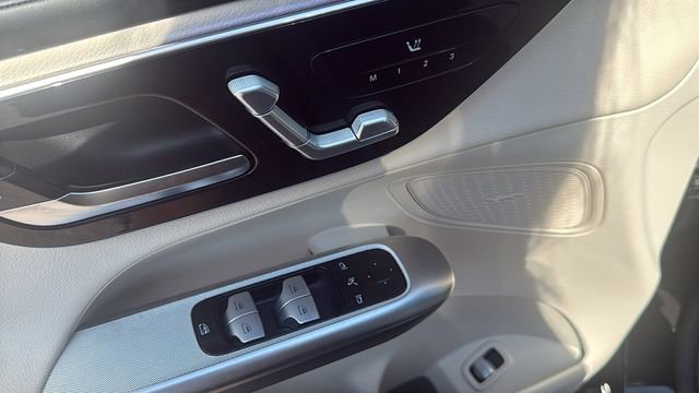 Certified 2024 Mercedes-Benz GLC 300 4MATIC image 25