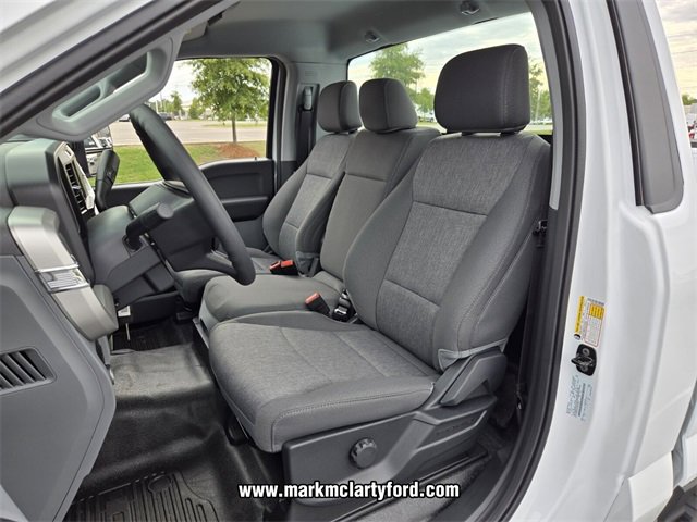 New 2026 Ford F250 XL w/ XL Chrome Package image 5