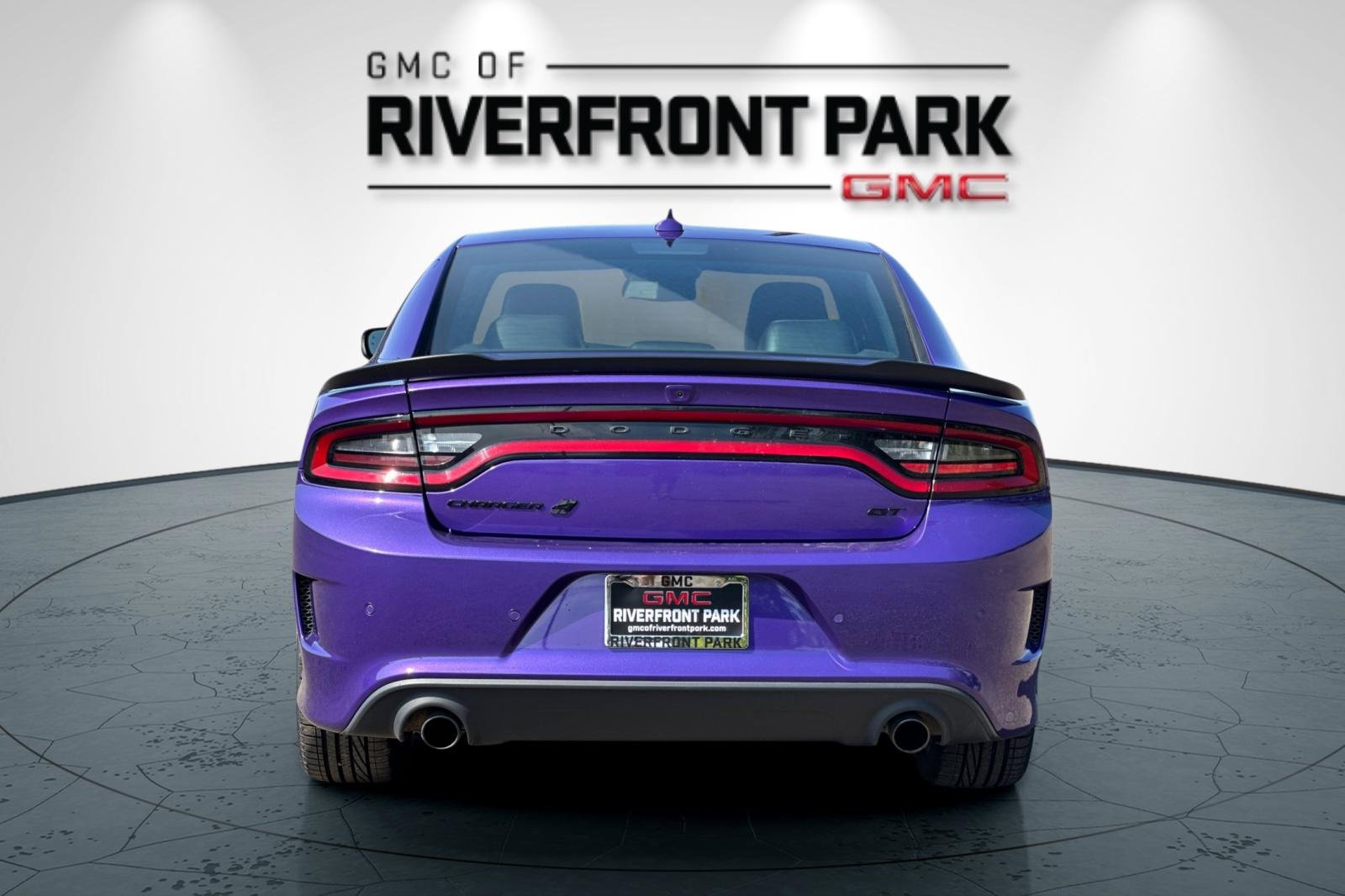 Used 2023 Dodge Charger GT w/ Plus Group image 4