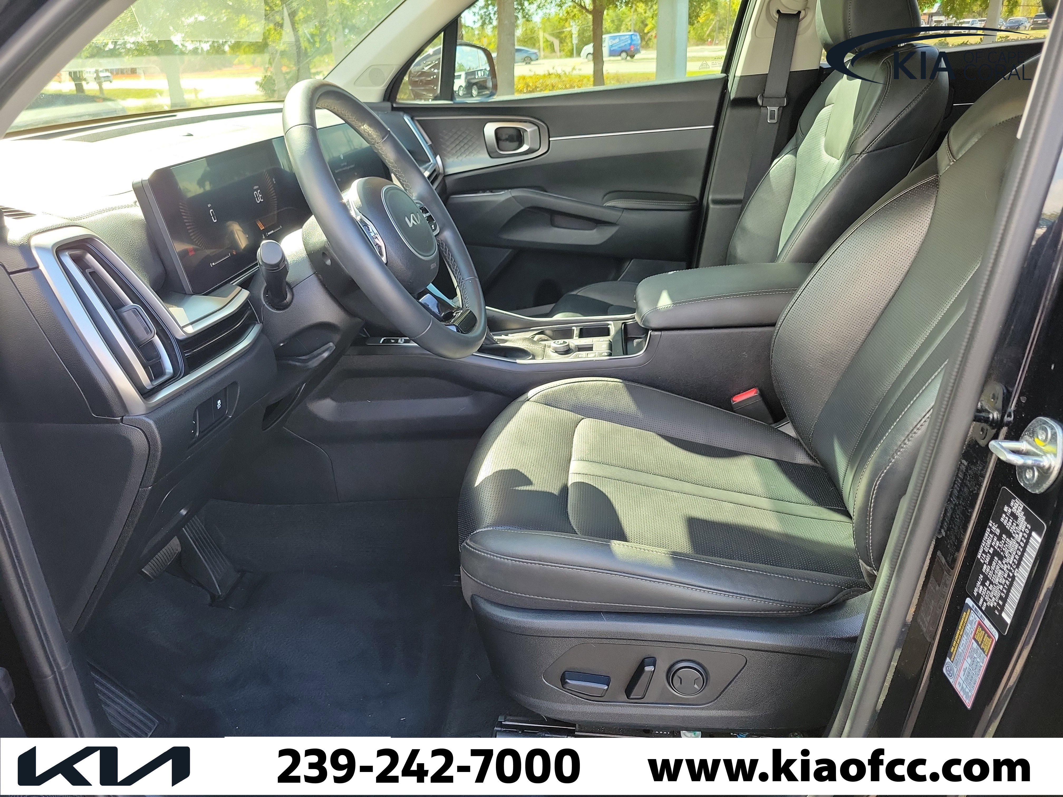 Certified 2024 Kia Sorento S FWD image 21
