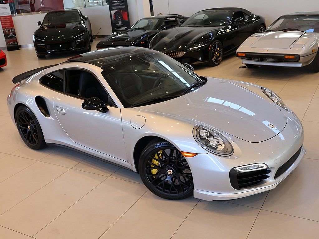 Used 2014 Porsche 911 Turbo S image 12