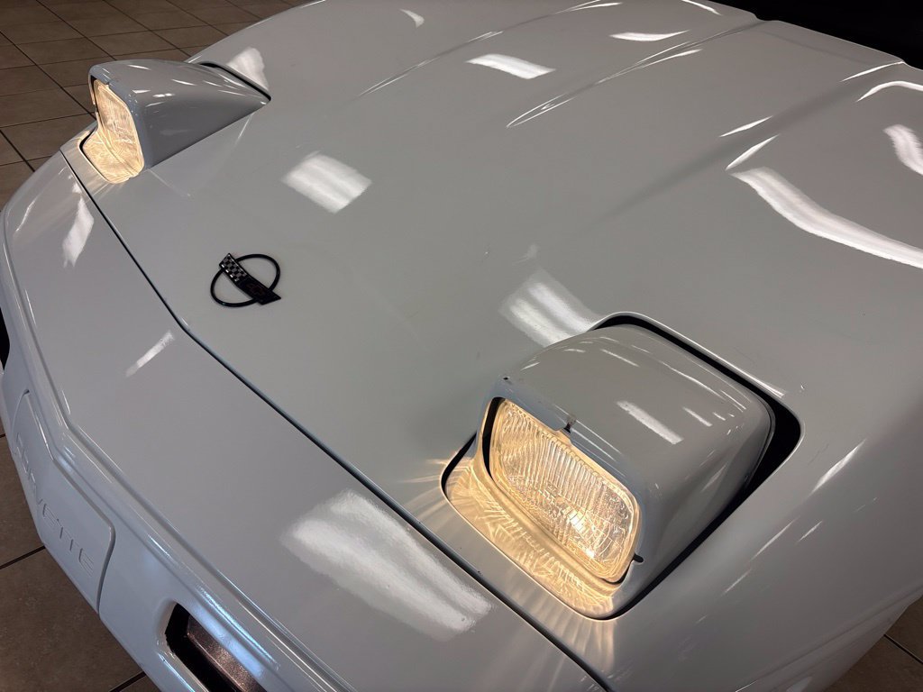 Used 1994 Chevrolet Corvette Convertible RWD image 20