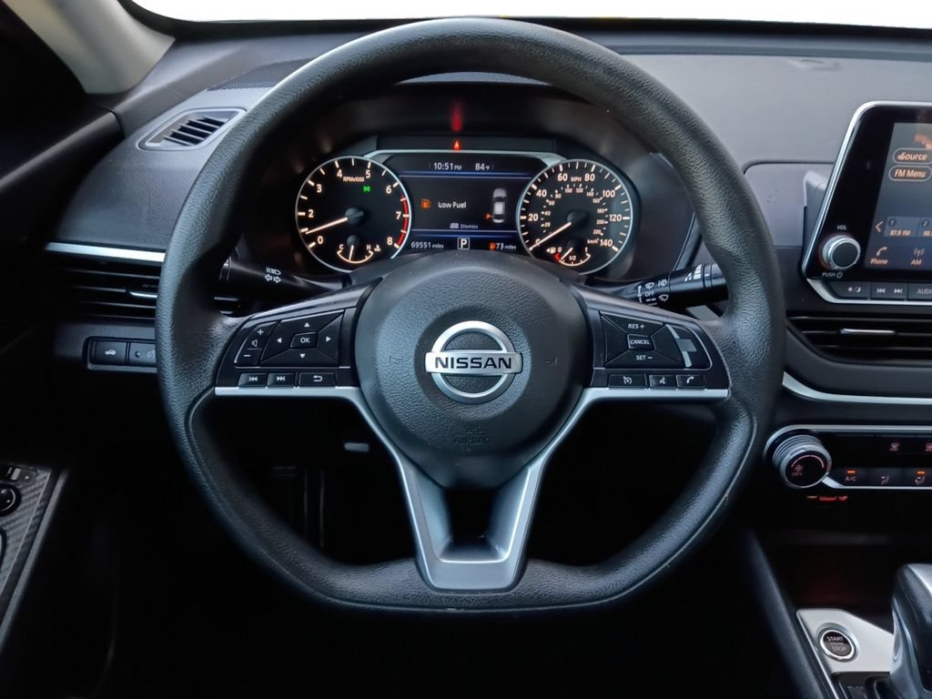 Used 2022 Nissan Altima 2.5 SV FWD image 21