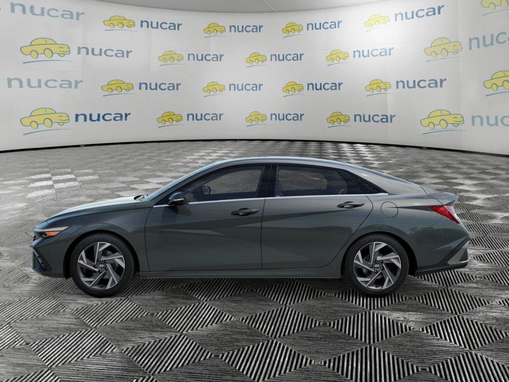 New 2026 Hyundai Elantra Limited FWD image 3