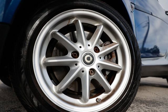 Used 2009 smart fortwo passion image 30