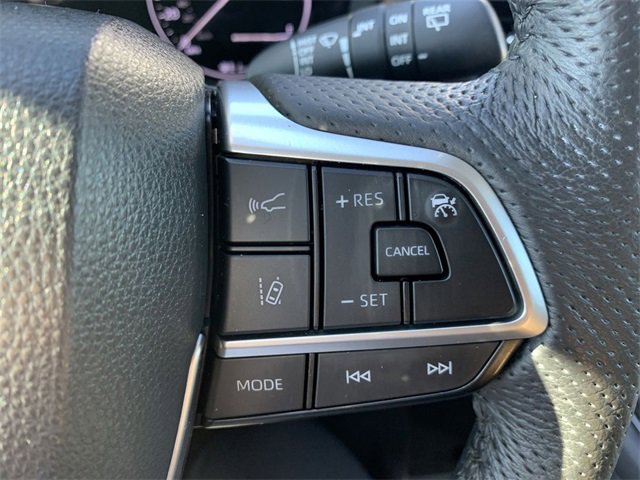 Certified 2023 Toyota Sienna Limited image 29