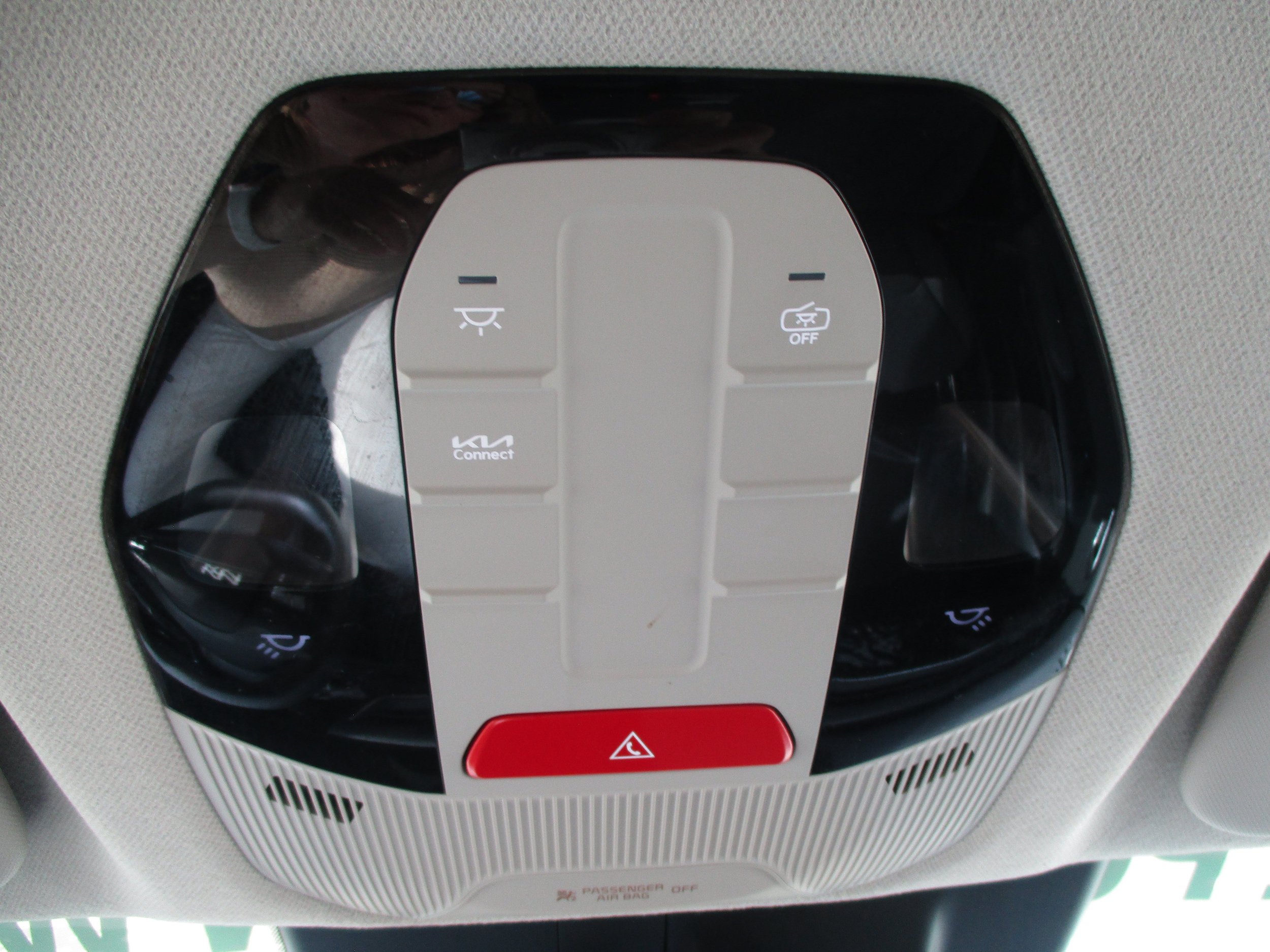 Used 2025 Kia K4 FWD image 25