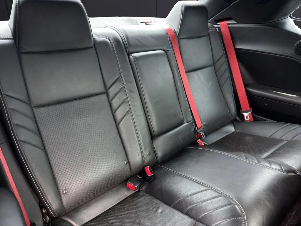 Used 2017 Dodge Challenger SRT Hellcat RWD image 18
