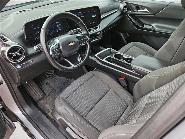 Used 2025 Chevrolet Equinox LT image 10