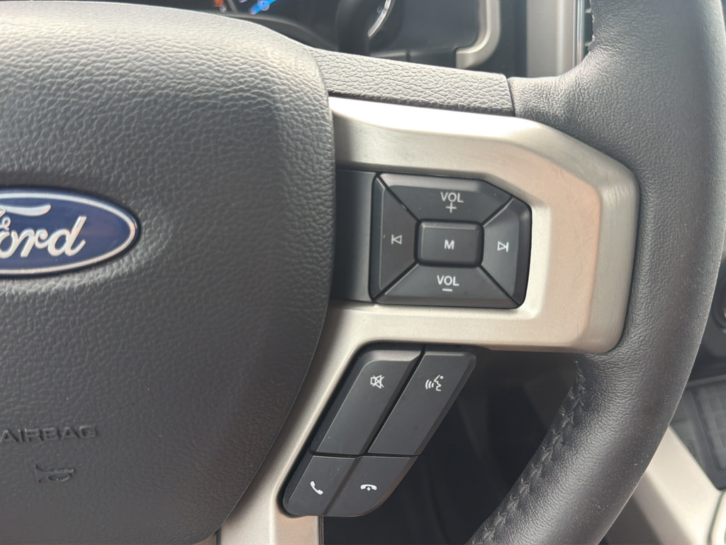 Used 2020 Ford F250 Lariat w/ Lariat Ultimate Package AWD/4WD image 13