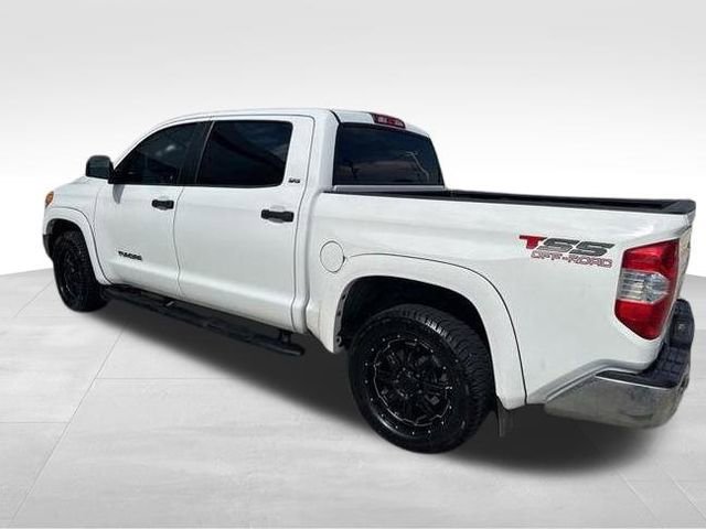 Used 2015 Toyota Tundra SR5 w/ SR5 Upgrade Package image 12