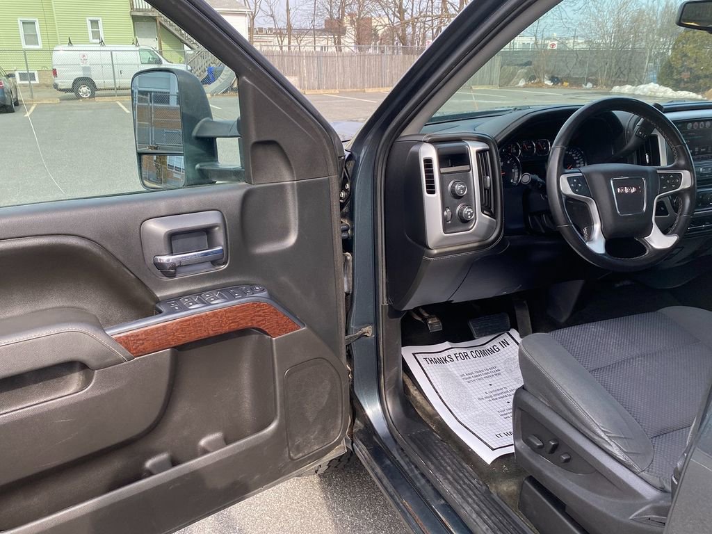 Used 2017 GMC Sierra 1500 SLE w/ SLE Value Package image 12