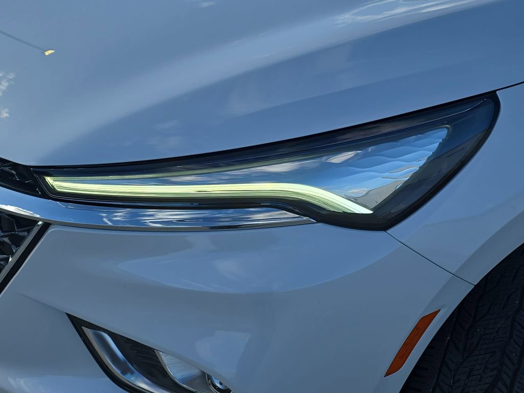 Used 2024 Buick Enclave Avenir w/ Trailering Package, 5000 lbs. FWD image 32