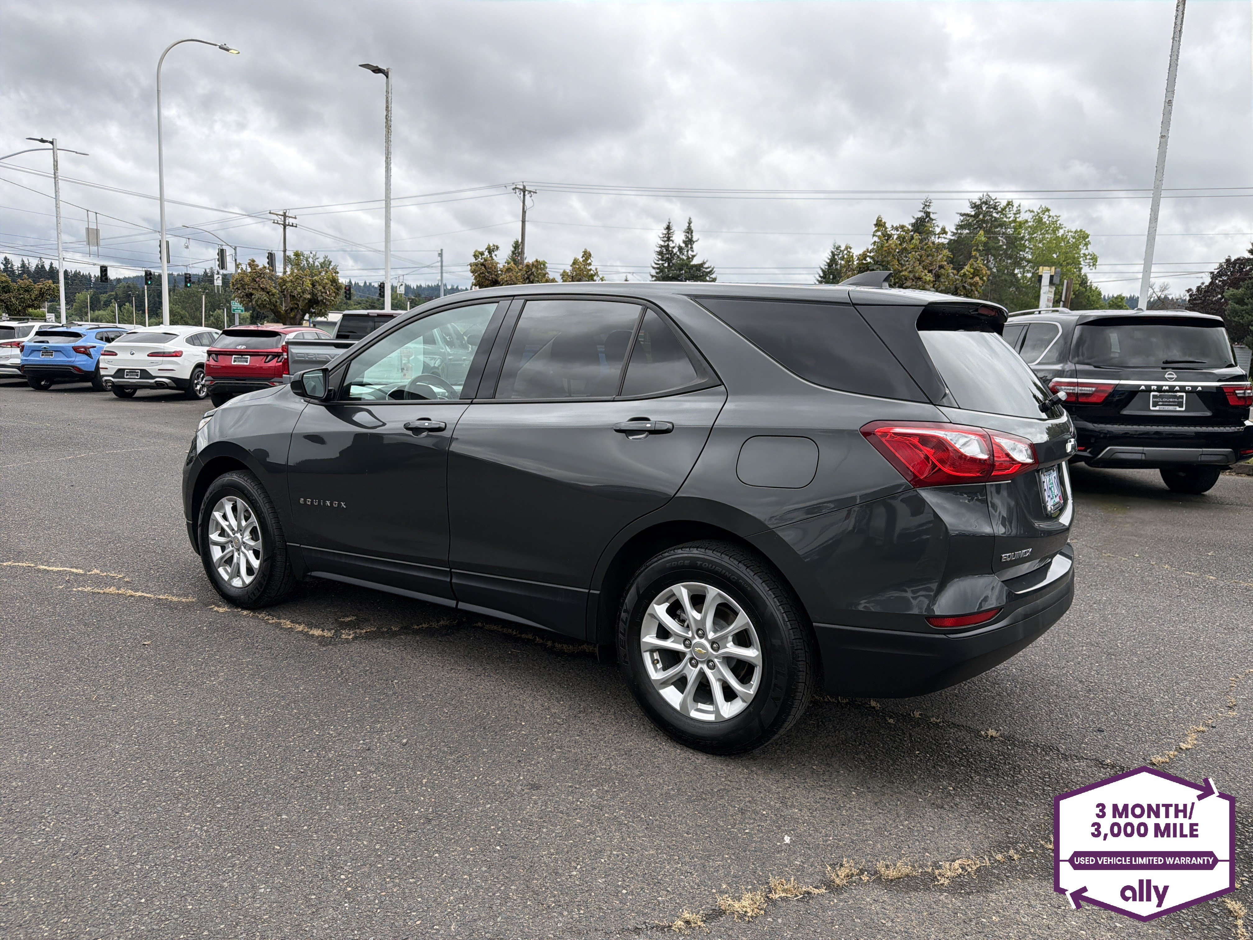 Used 2019 Chevrolet Equinox LS w/ LS Convenience Package FWD image 3