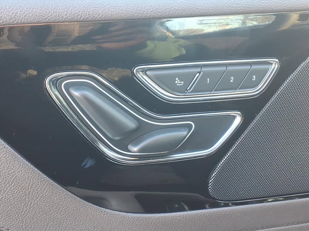 Used 2022 Lincoln Aviator Reserve w/ Equipment Group 201A image 12