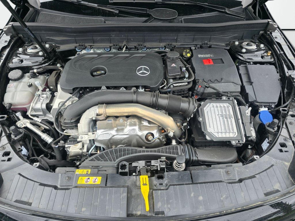 New 2026 Mercedes-Benz GLB 250 4MATIC image 10