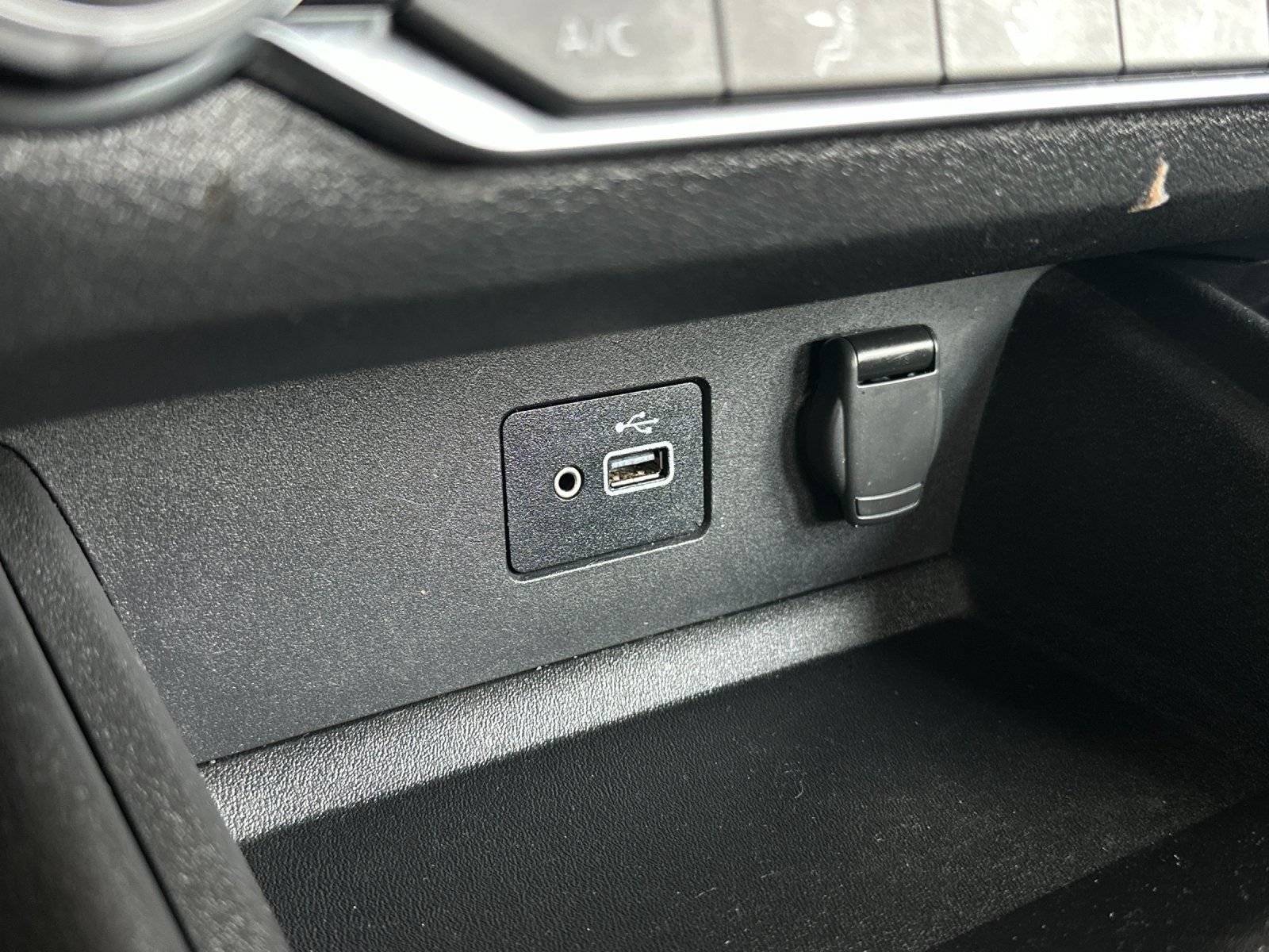 Used 2024 Nissan Altima 2.5 S FWD image 26