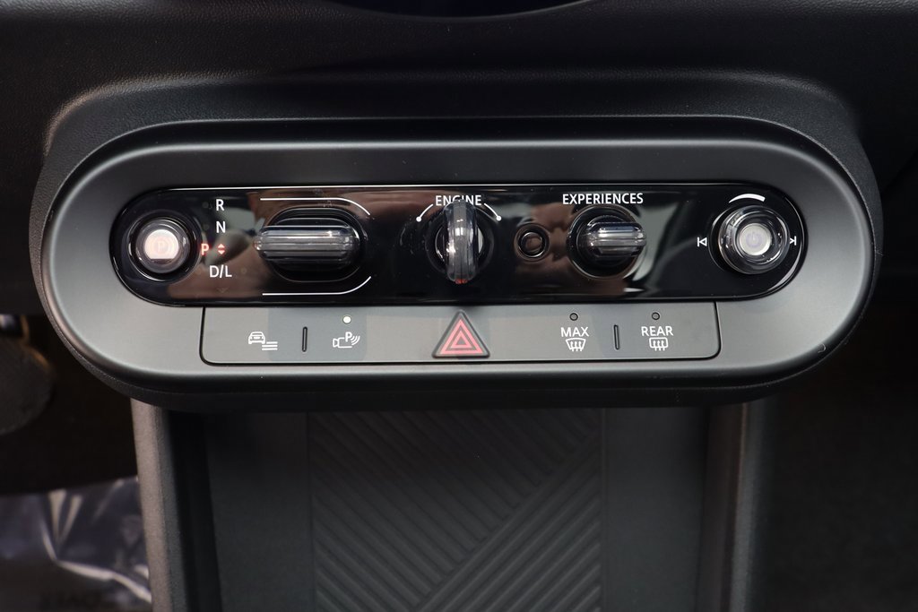 New 2026 MINI Cooper 4-Door Hardtop image 12