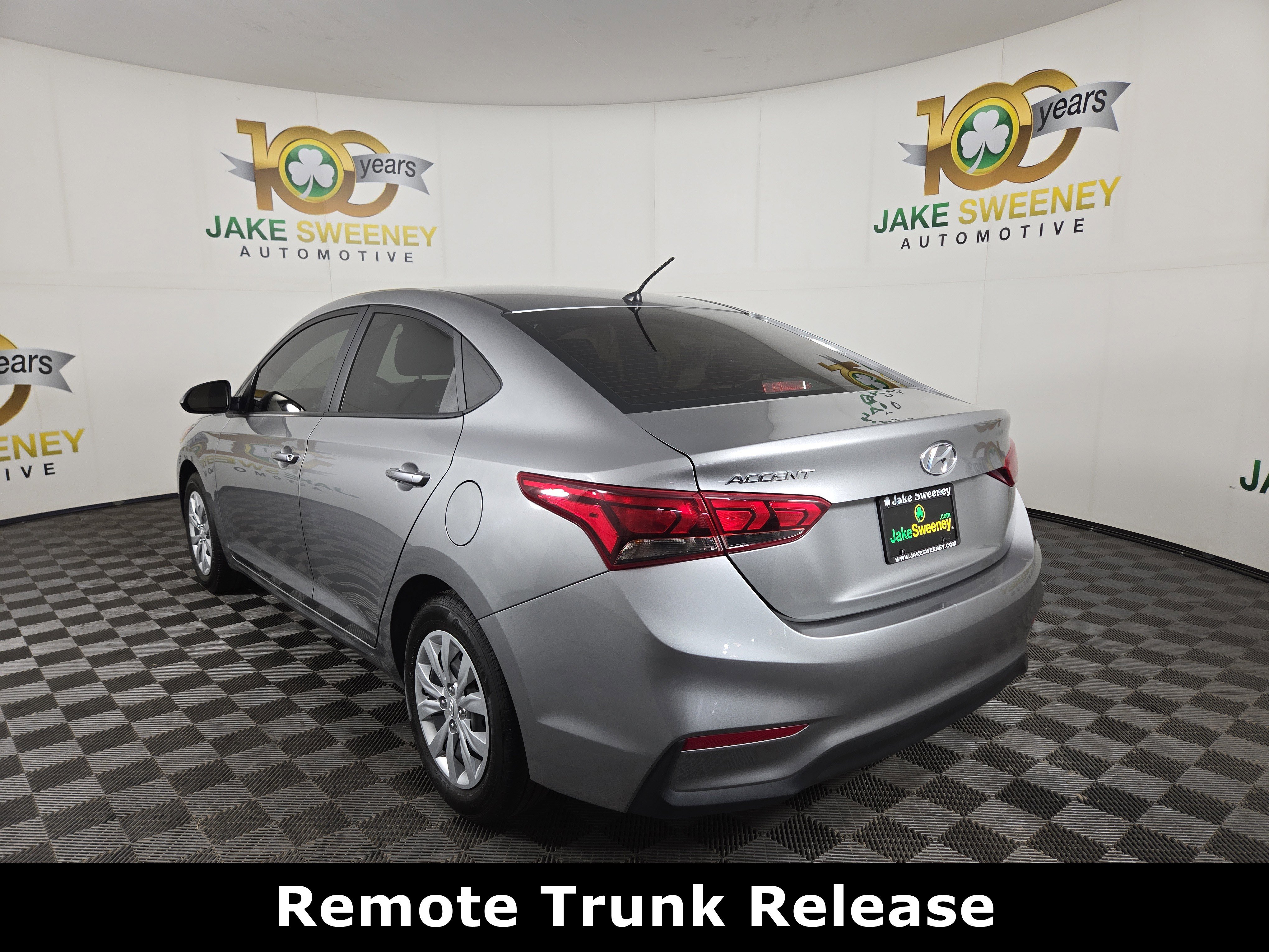 Used 2022 Hyundai Accent SE image 6