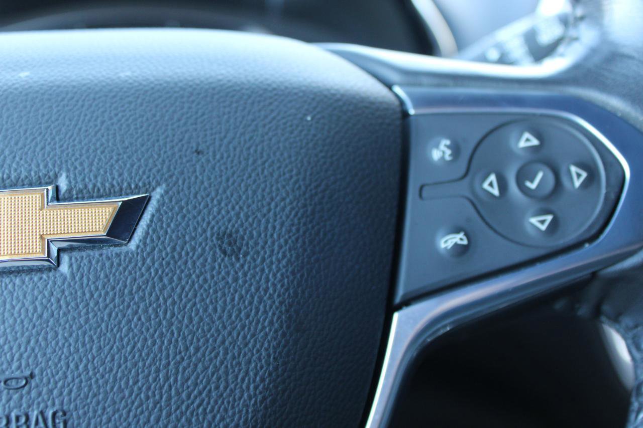 Used 2022 Chevrolet Traverse LT image 20