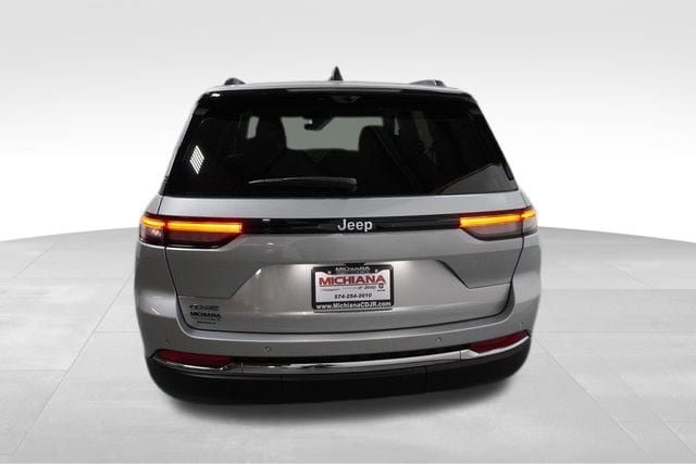 New 2024 Jeep Grand Cherokee Limited 4xe AWD/4WD image 3