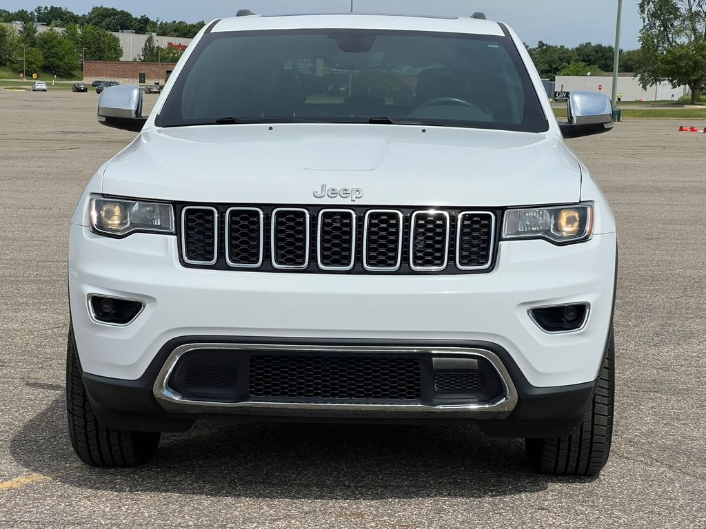 Used 2019 Jeep Grand Cherokee Limited w/ Trailer Tow Group IV AWD/4WD image 46