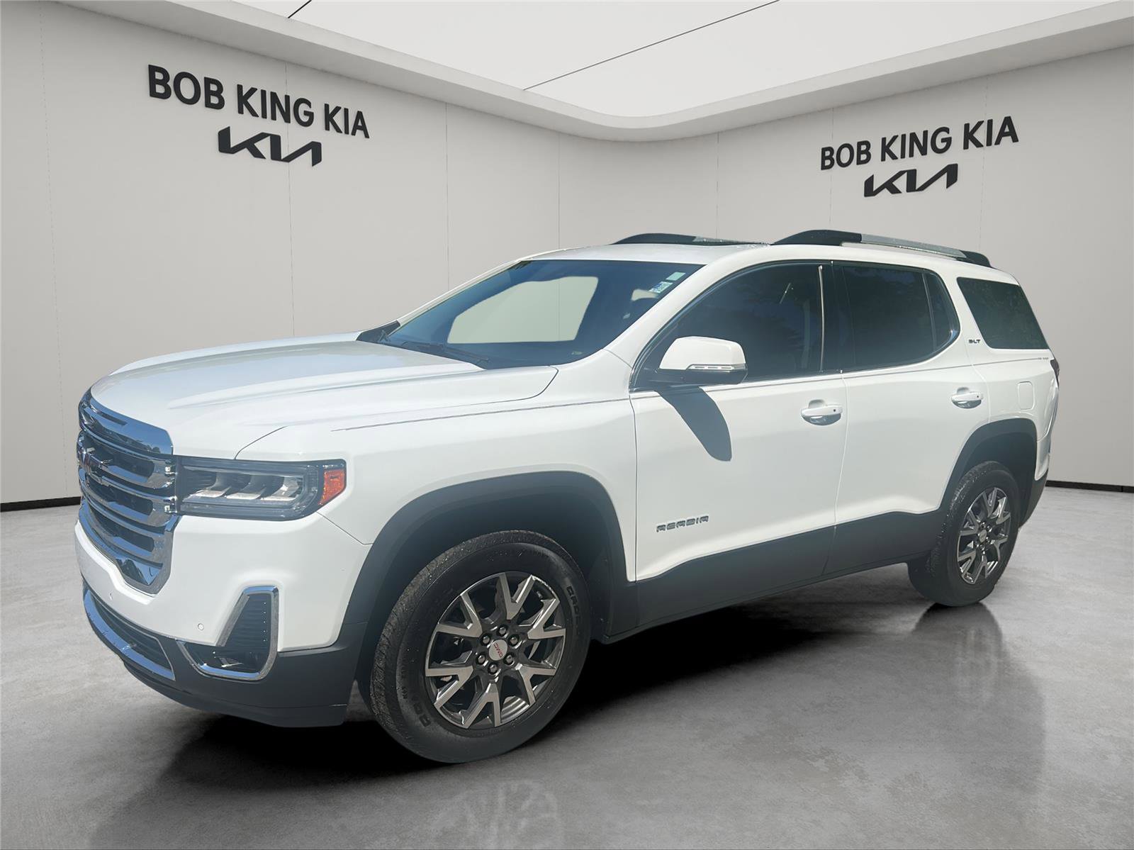 Used 2023 GMC Acadia SLT w/ Preferred Package FWD video 1