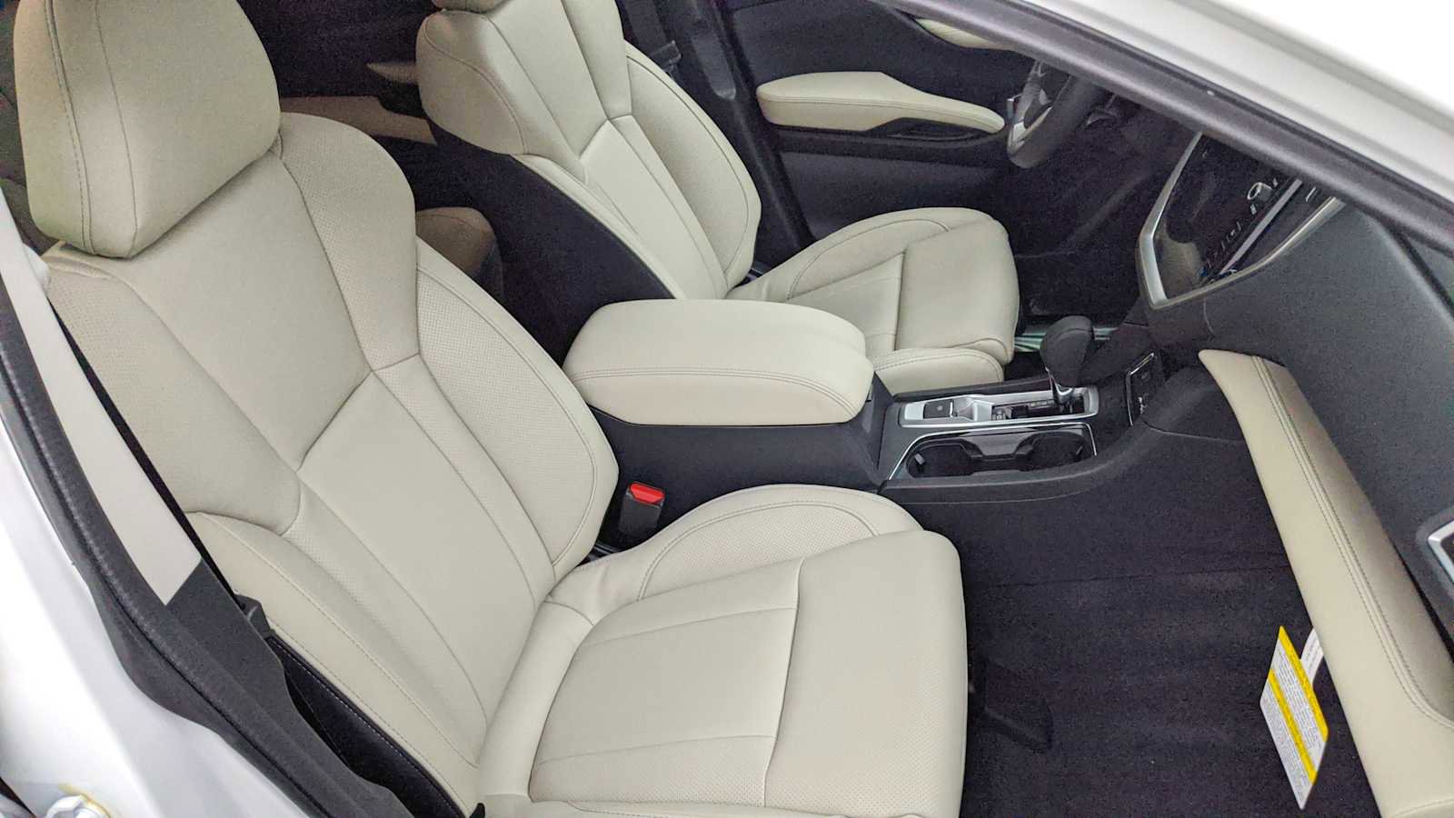 New 2025 Subaru Ascent Limited image 24