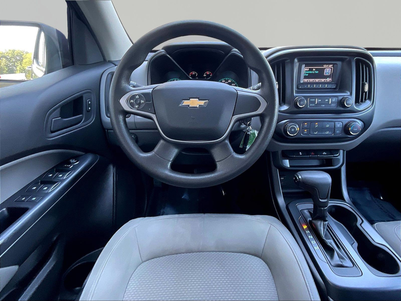 Used 2016 Chevrolet Colorado W/T w/ WT Convenience Package RWD image 8