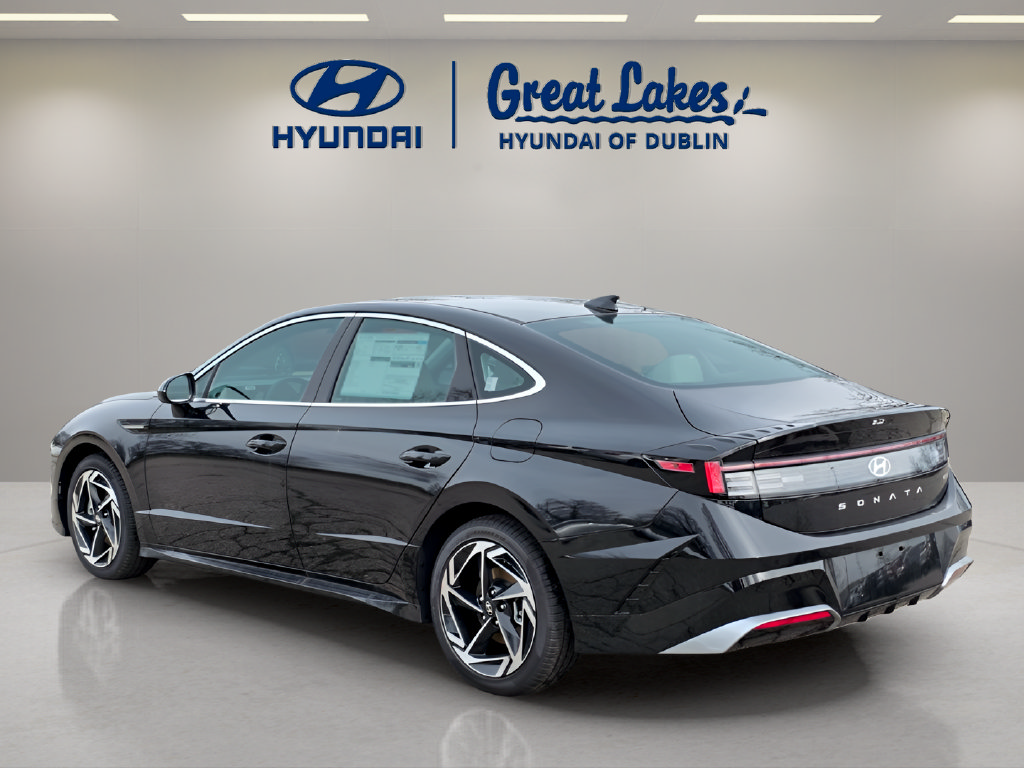 New 2026 Hyundai Sonata SEL AWD/4WD image 3