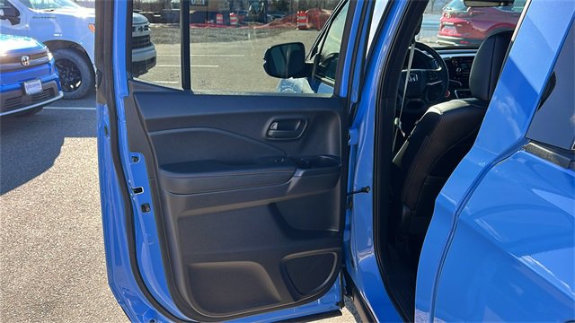 Used 2025 Honda Ridgeline TrailSport image 23