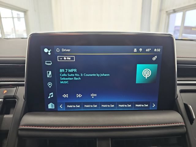 Used 2024 Chevrolet Suburban RST w/ Luxury Package AWD/4WD image 18