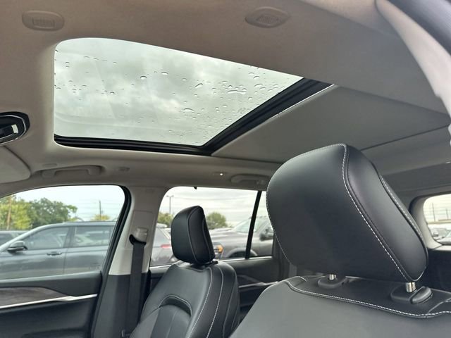 New 2024 Jeep Grand Cherokee Limited 4xe w/ Luxury Tech Group II image 20