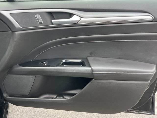 Used 2014 Ford Fusion Titanium AWD/4WD image 27