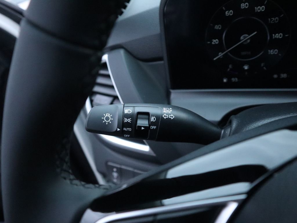 New 2026 Kia Seltos EX FWD image 28
