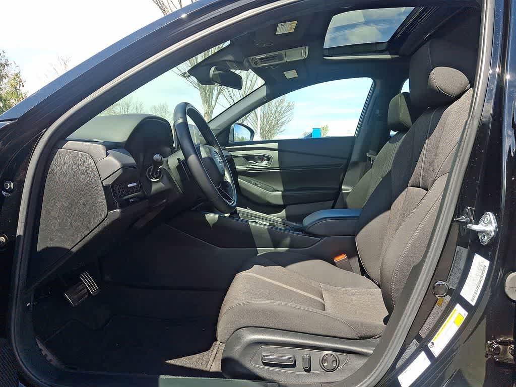 Certified 2024 Honda Accord Sport image 11