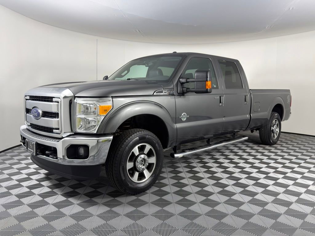 Used 2016 Ford F250 Lariat w/ Lariat Interior Package image 4