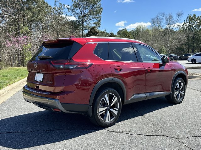 Certified 2025 Nissan Rogue SL AWD/4WD image 9