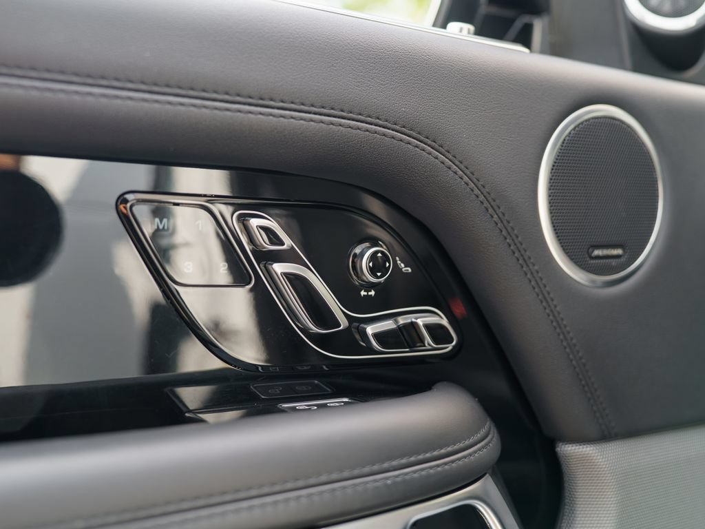 Used 2019 Land Rover Range Rover HSE AWD/4WD image 20